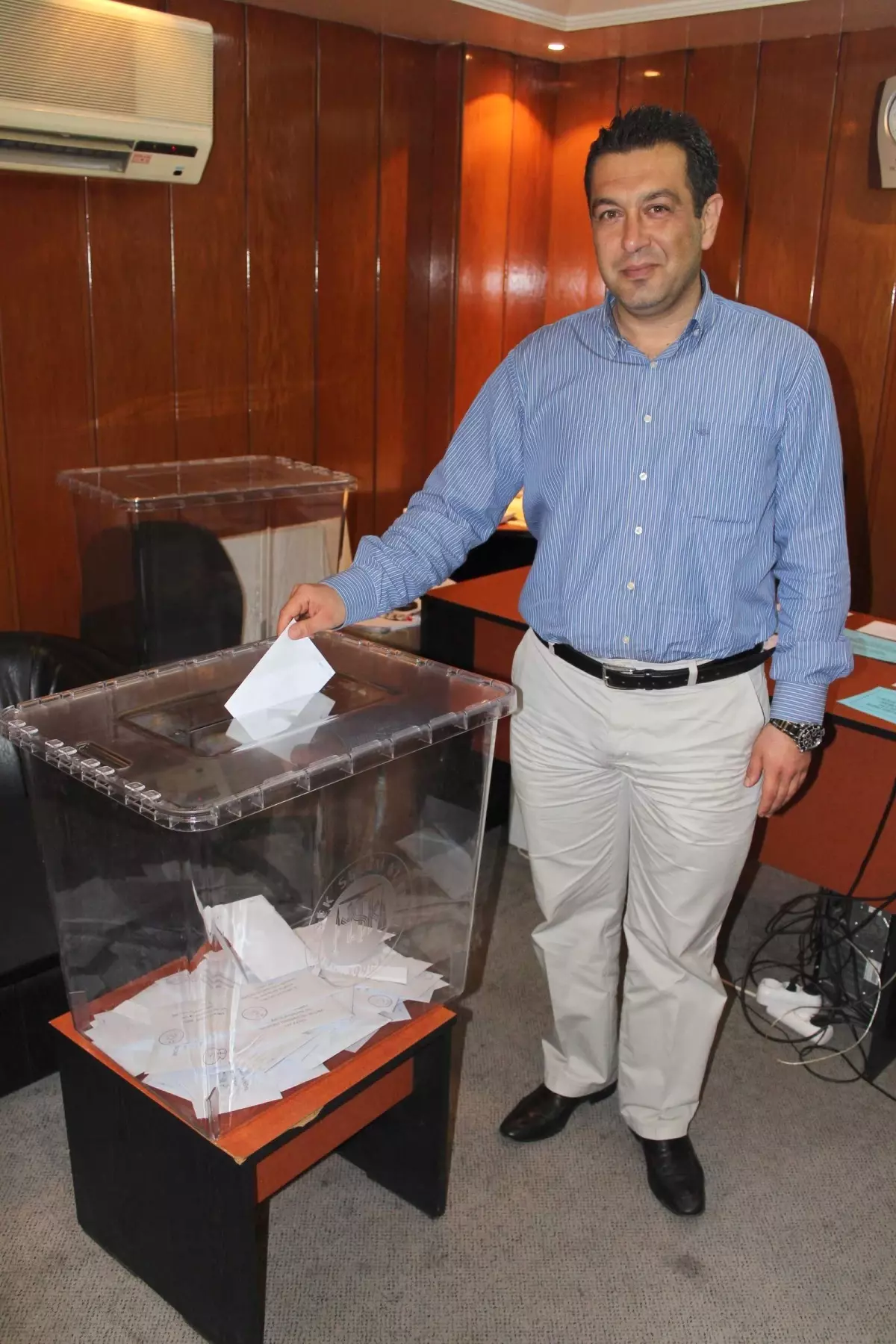 Nazilli Ticaret Odası\'nın Yeni Meclis Başkanı Gürdal Yüzügüler Oldu