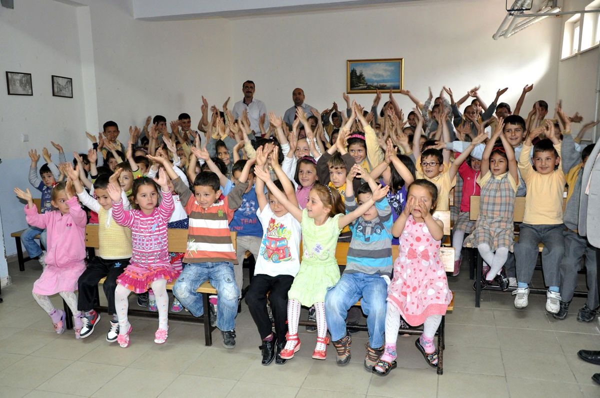 Mudanya\'da Öğrenciler Eşyalarla Konuştu