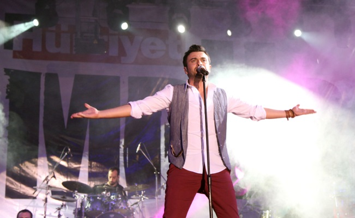 Öğrenciler Gökhan Tepe ile Coştu

