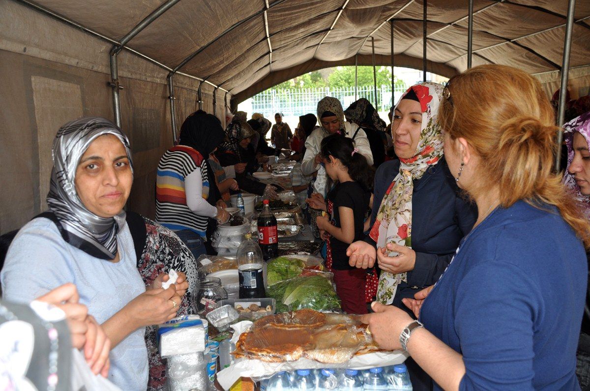 Rahmi Akıncı İlkokulu Yarına Kermes
