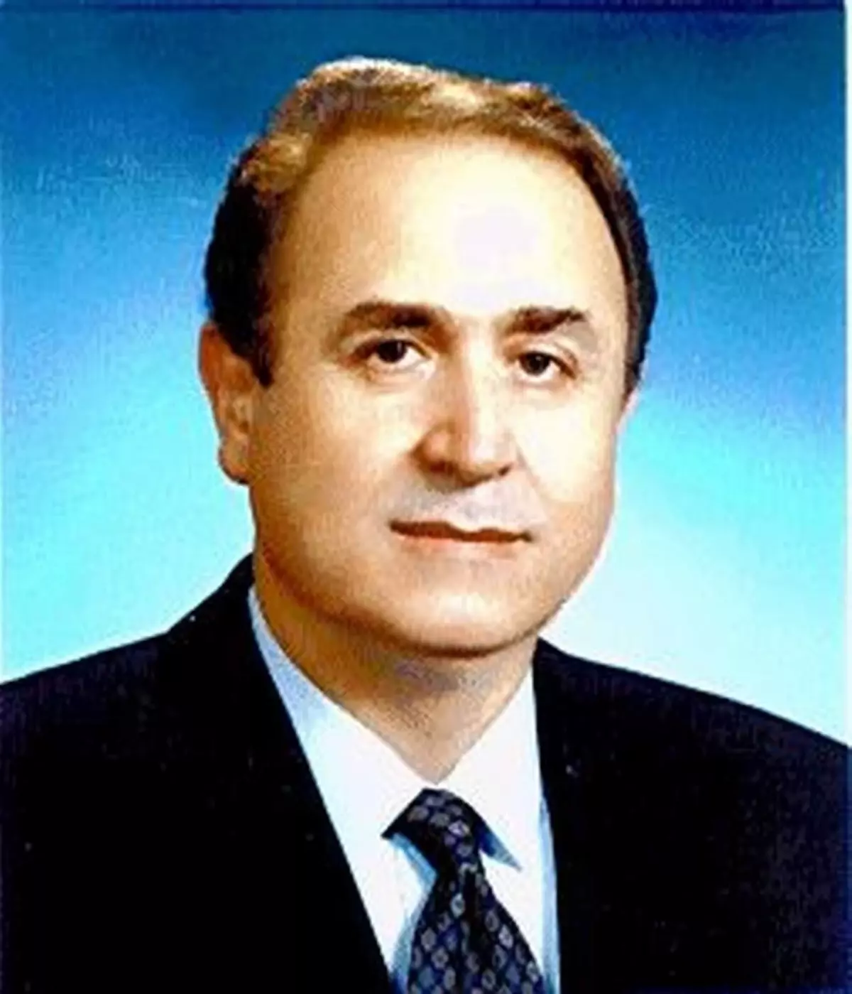 Sanayici Naci Topçuoğlu\'nun 5. Ölüm Yıl Dönümü