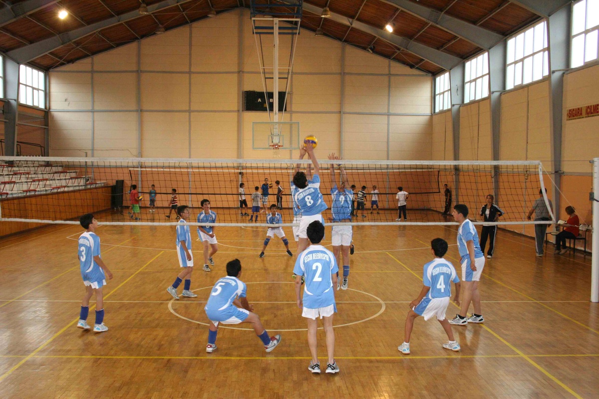 Selçuk Belediyespor Voleybol Takımı Türkiye Şampiyonası\'nda