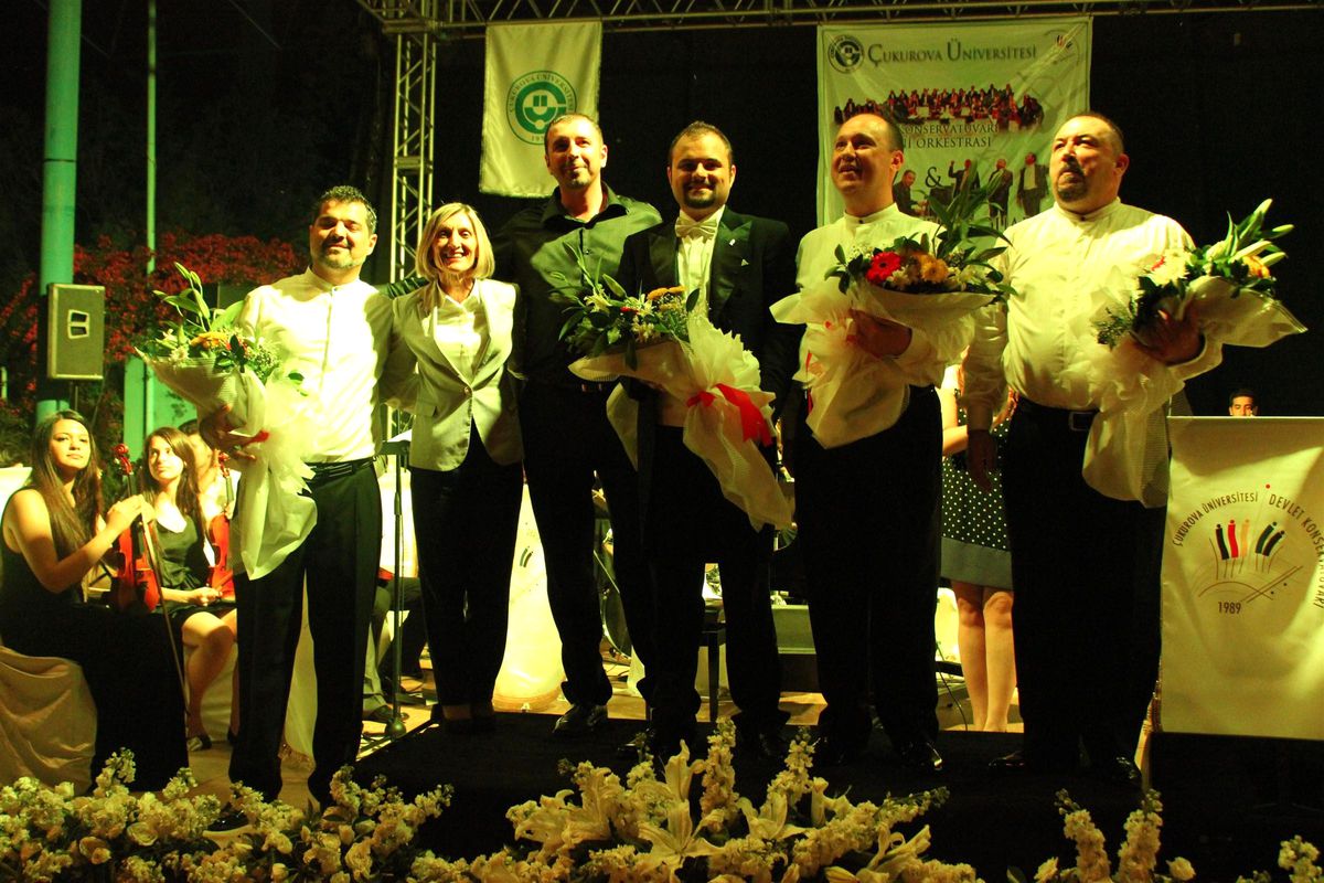 Senfoni Orkestrası Büyüledi