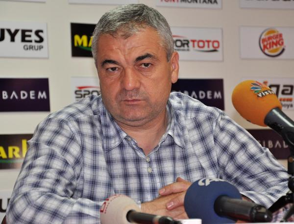 Sivasspor: Futbolculara da Hak Vermek Lazım