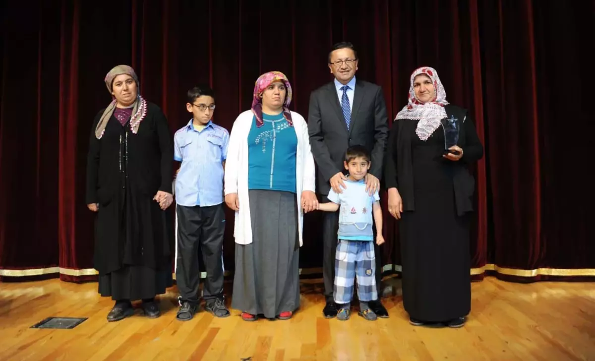 Altındağ Belediyesi'nden Anneler Günü Kutlaması