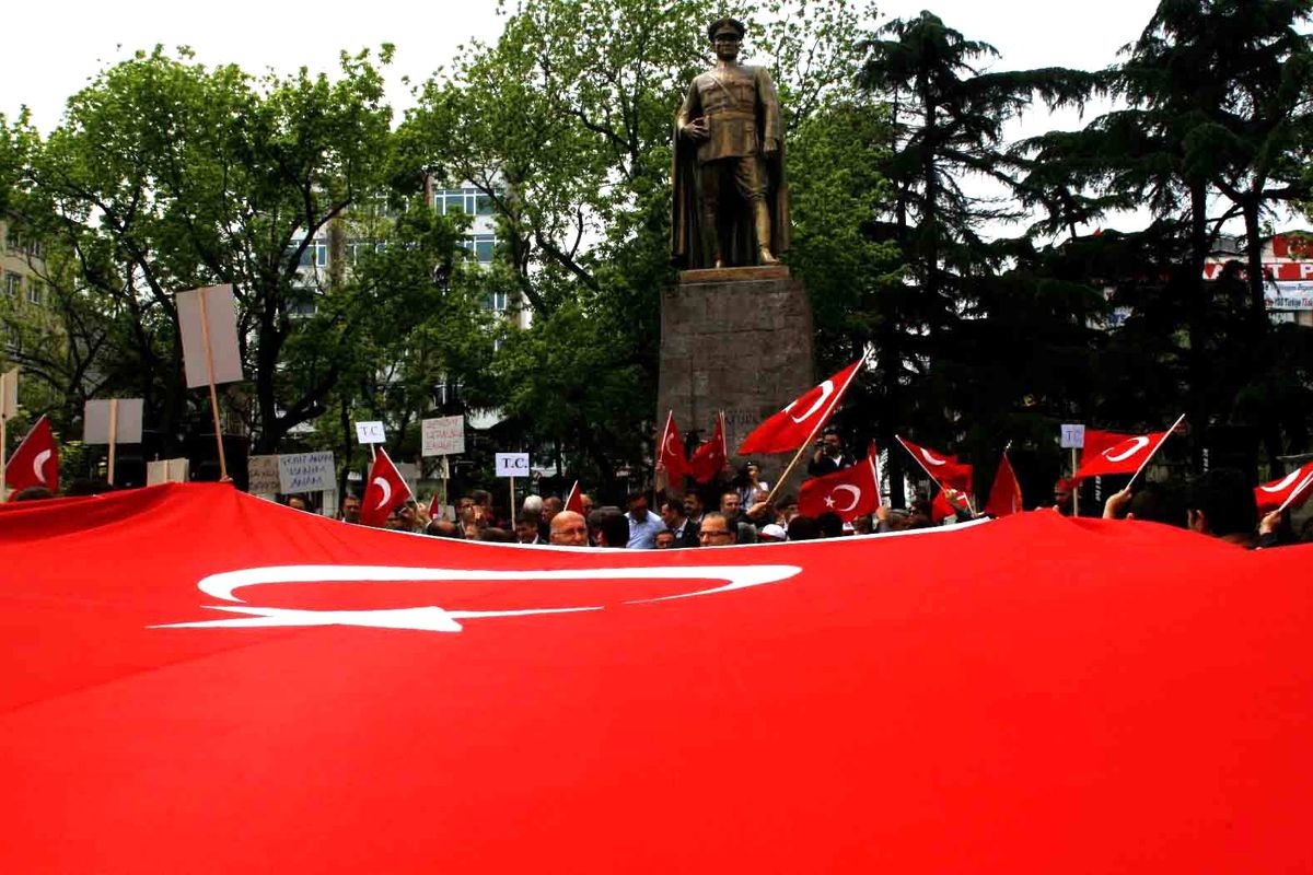 Anneler İçin Yürüdüler