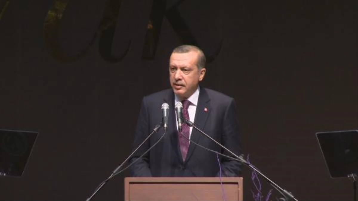 Başbakan Erdoğan Sadık Albayrak\'ın 50. Yazarlık Yılı Saygı Gecesine Katıldı