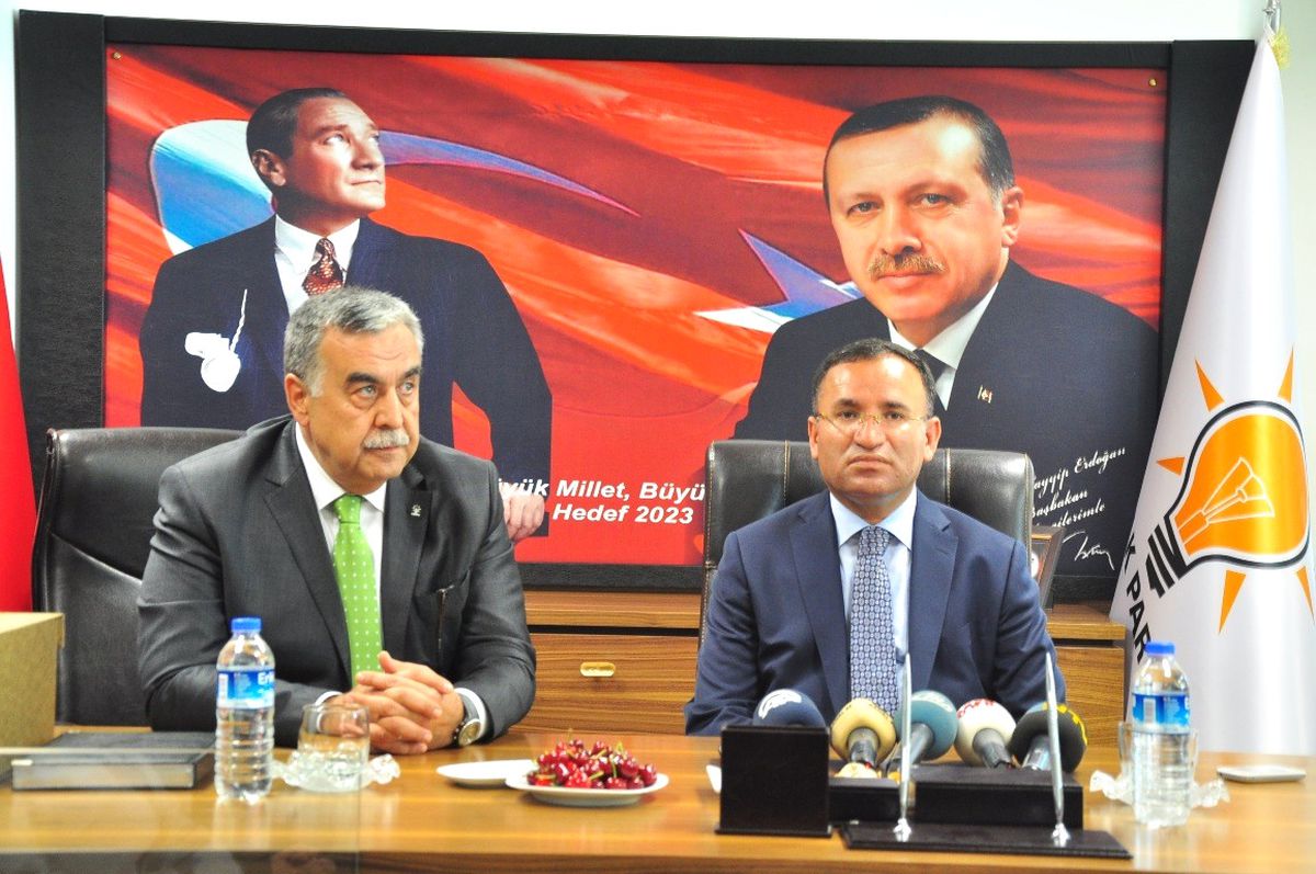 Bekir Bozdağ\'ın Reyhanlı Saldırısı Yorumu