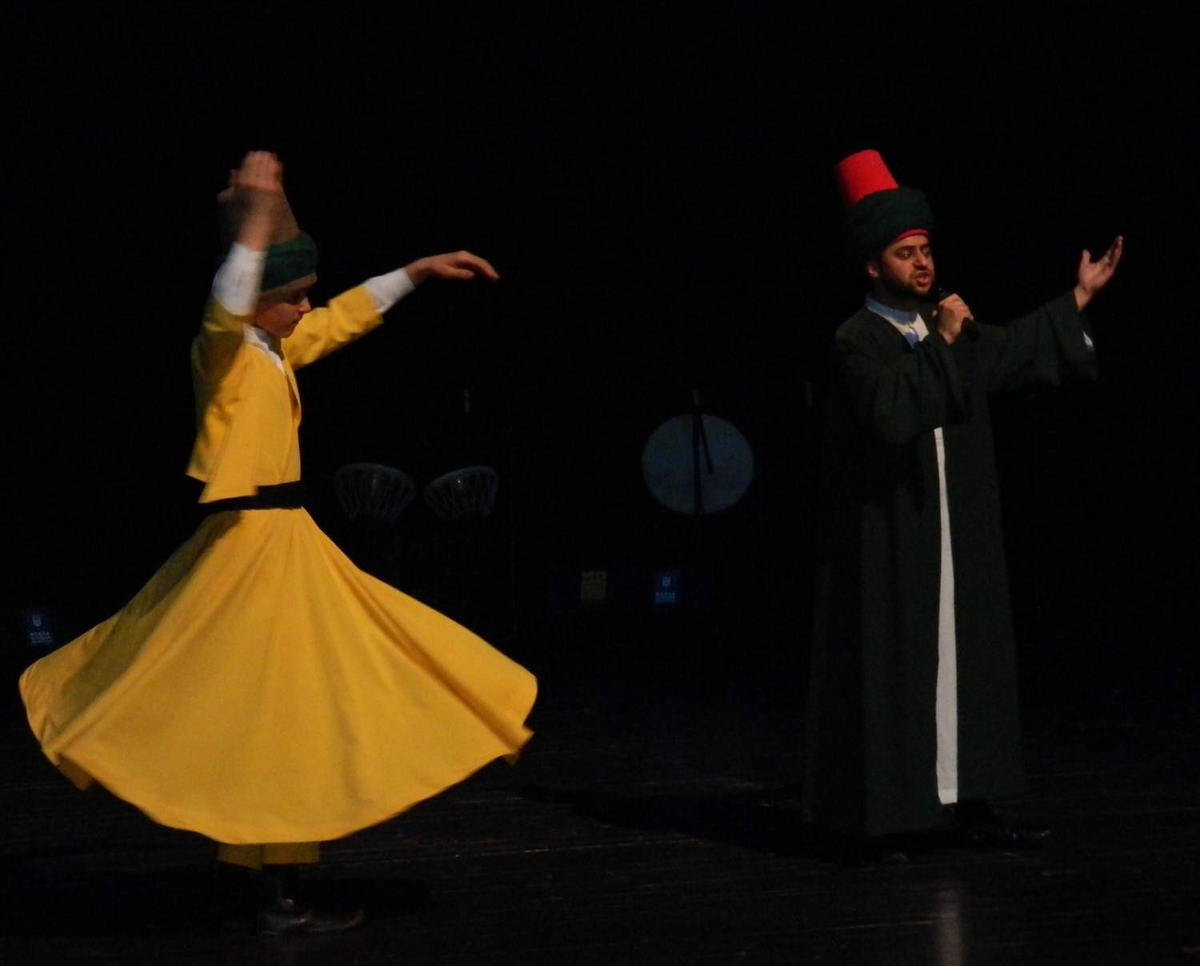 Bursa Dünyaya İlahiyatçı Yetiştiriyor