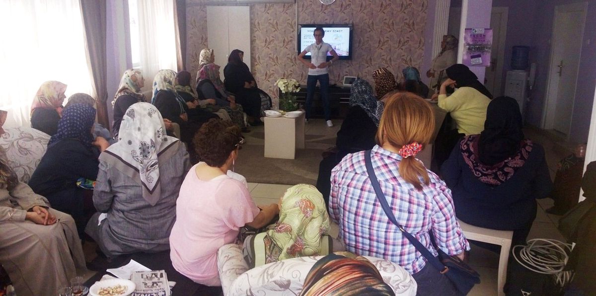 Cedit\'te Yoga Dersi