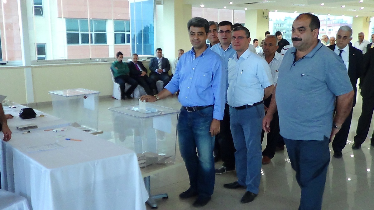 Dörtyol\'da Ticaret ve Sanayi Odası Yeni Başkanını Seçti