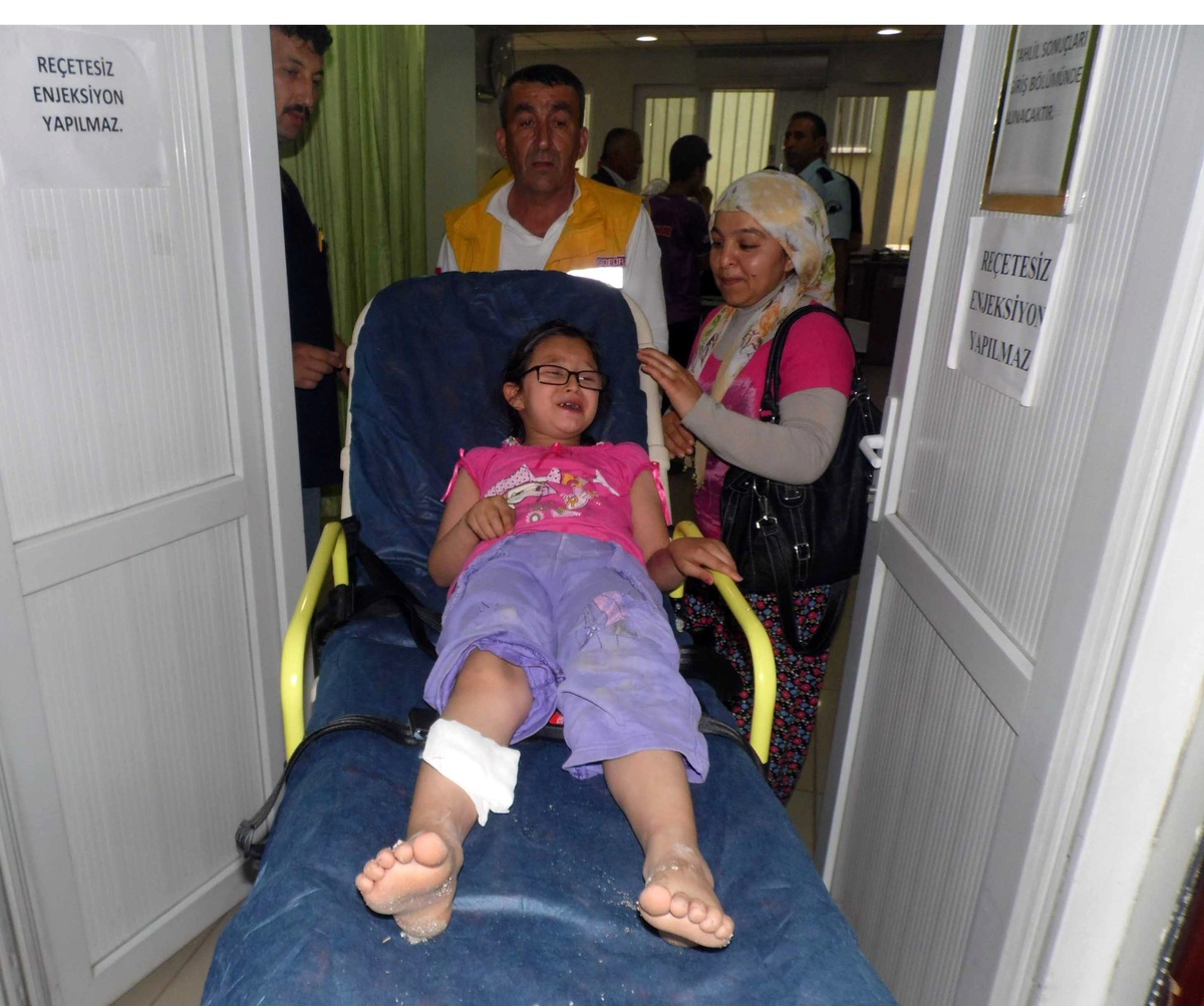 Ehliyetsiz Sürücünün Çarptığı Çocuk Yaralandı