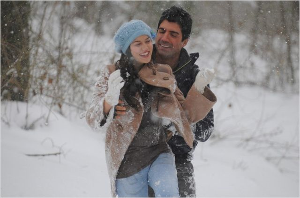 'Evim Sensin' Tivibu'da Nisan Ayında En Çok İzlenen Film Oldu