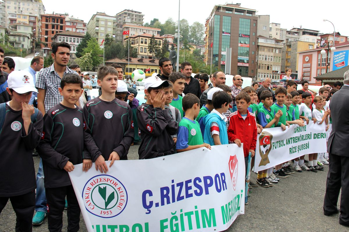 FIFA U20 Dünya Kupası Rize\'ye Geldi