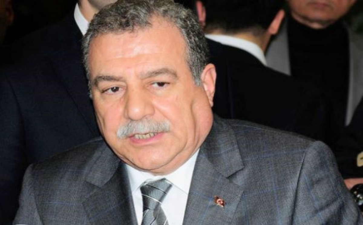 İçişleri Bakanı Muammer Güler, Hatay\'ın Reyhanlı İlçesindeki Patlamalarda 4 Kişinin Öldüğünü, 18...