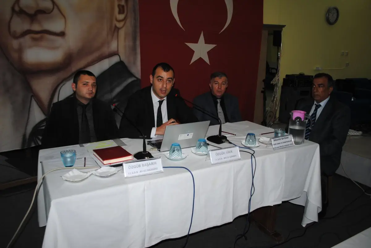 İesob, Yeşilyurt Esnafına Yeni Yasaları Anlattı