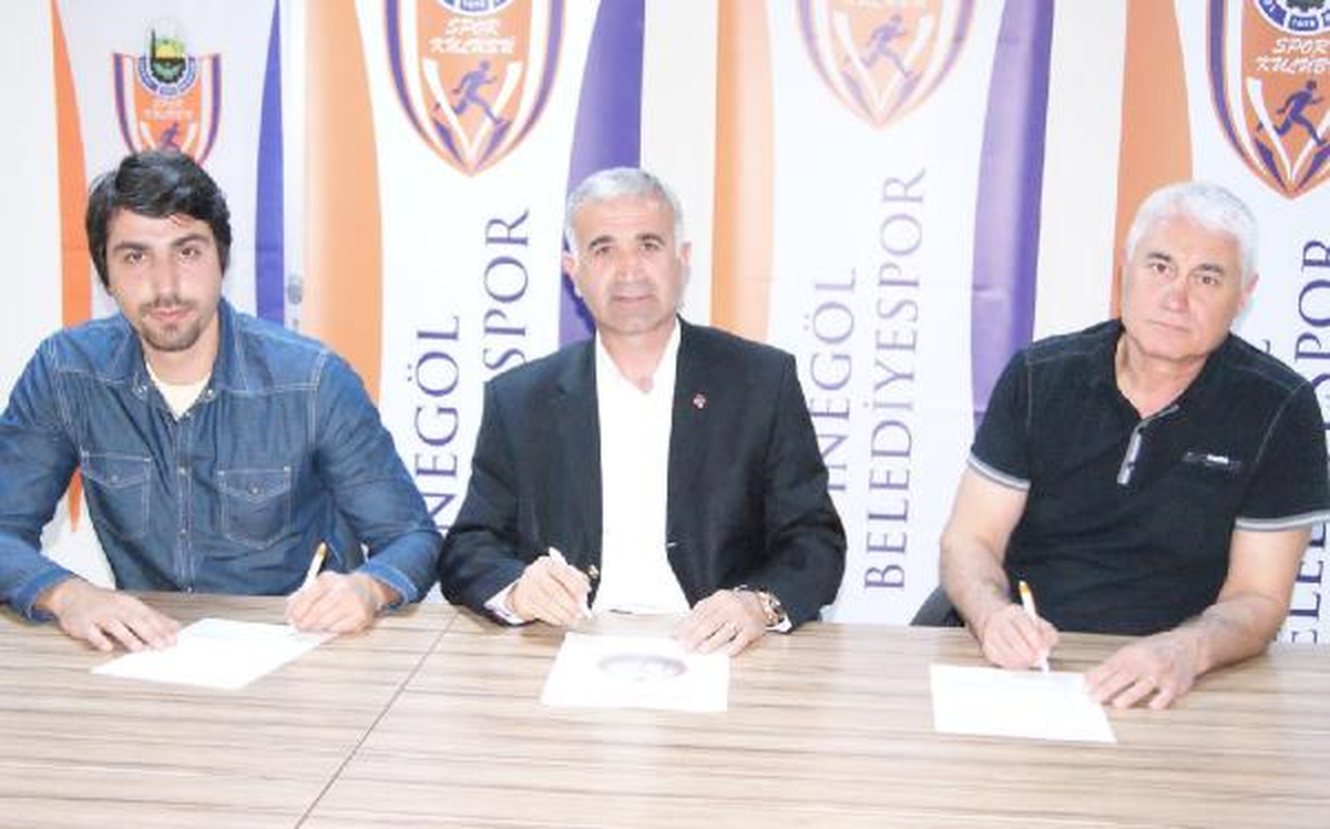 İnegöl Belediyespor Voleybolda Çakır\'la Devam