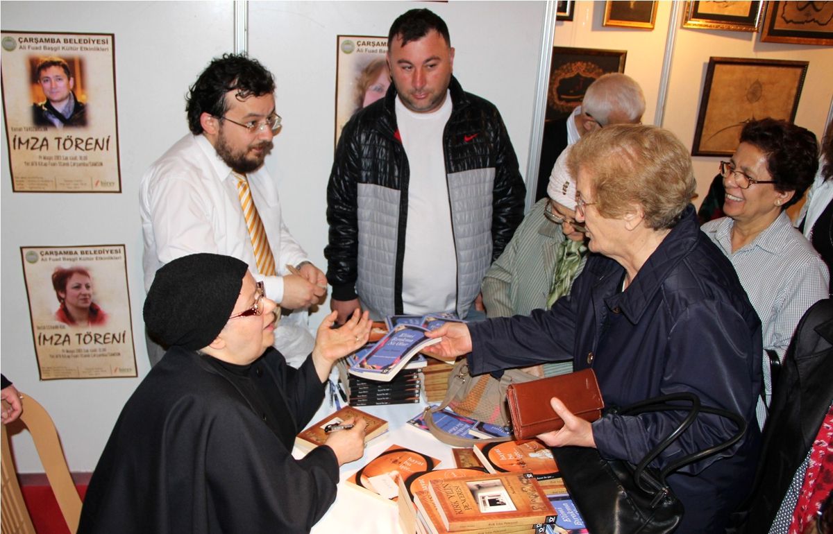 Kahraman Tazeoğlu\'na Yoğun İlgi
