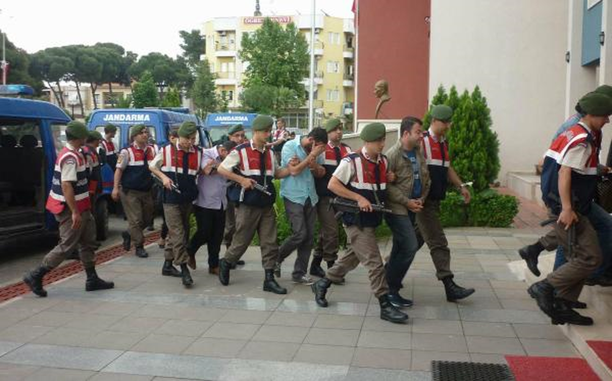 Kredi Kartı Vurgununa 10 Tutuklama