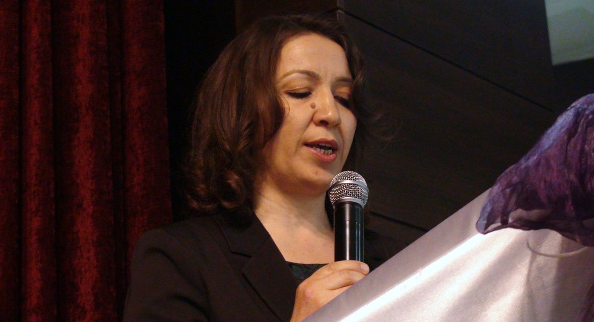 Minikler Kep Giydi
