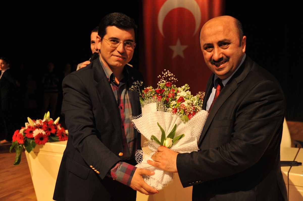 Ömer Döngeloğlu Bir Kez Daha Kepez\'de