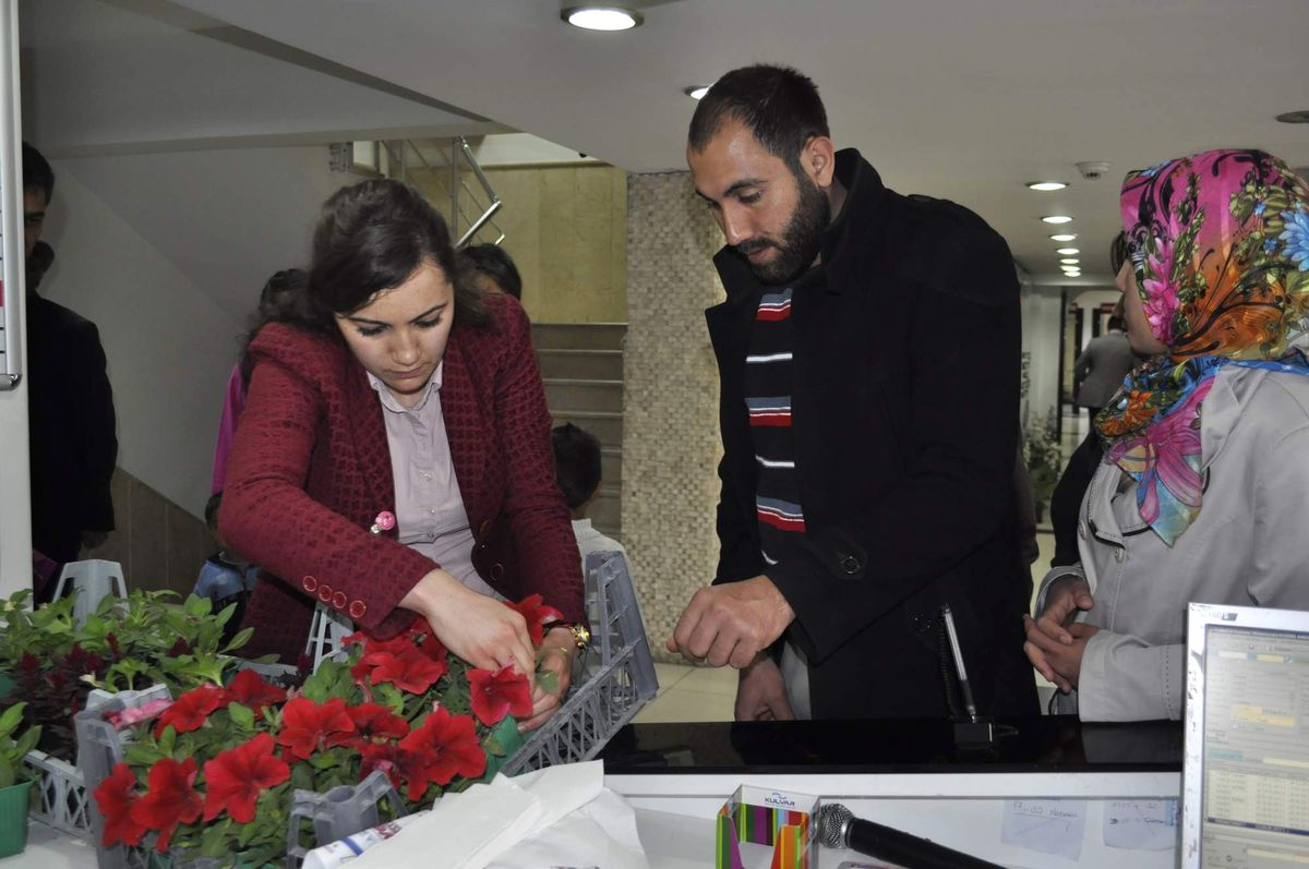 Özel Avrupa Hastanesi Anneleri Unutmadı