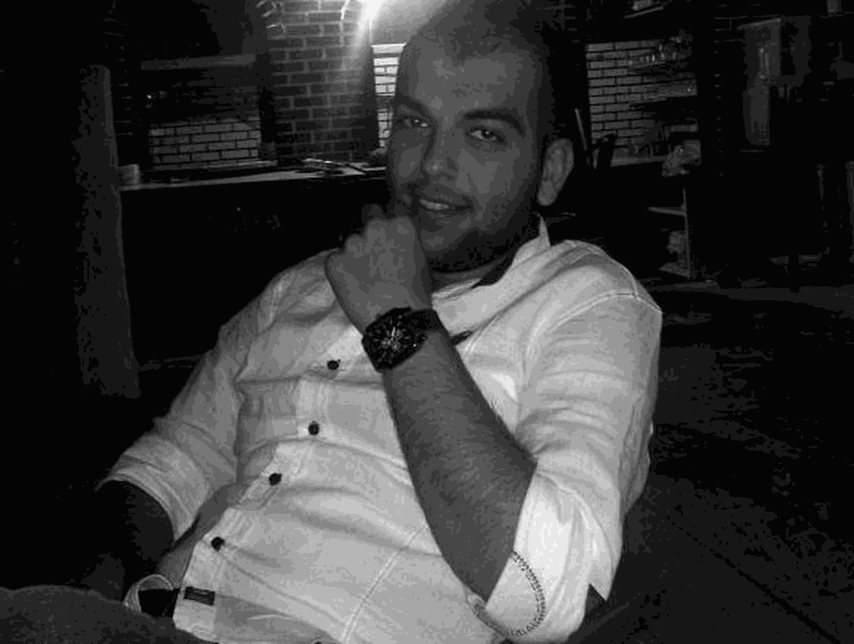 Üniversite Öğrencisi İntihar Etti