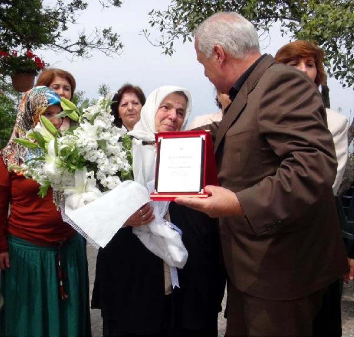 Zonguldaklı Şehit Annesine \'Yılın Annesi\' Ödülü