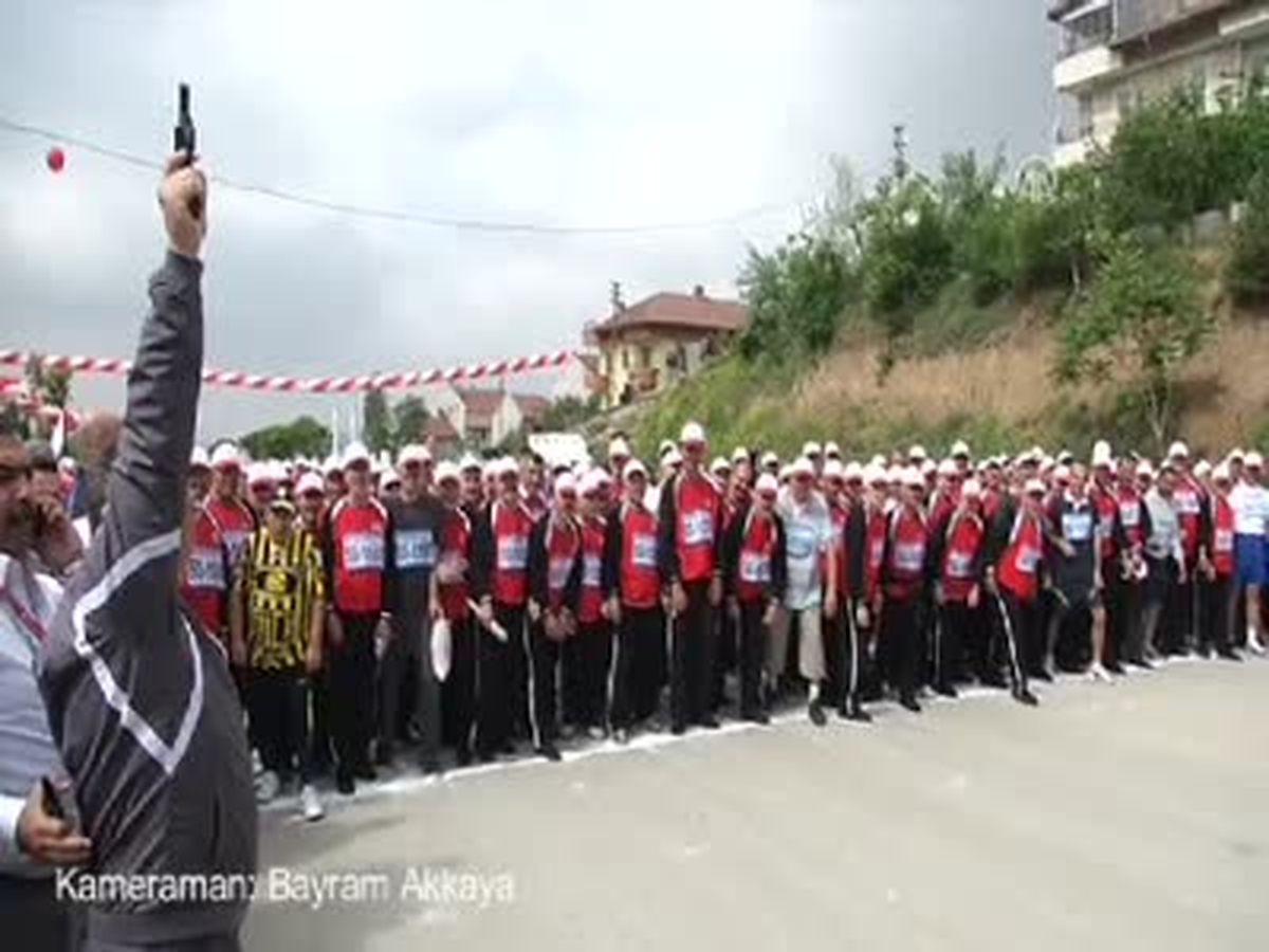 "7. Dedeler Neneler İkinci Bahara Yürüyüşü"