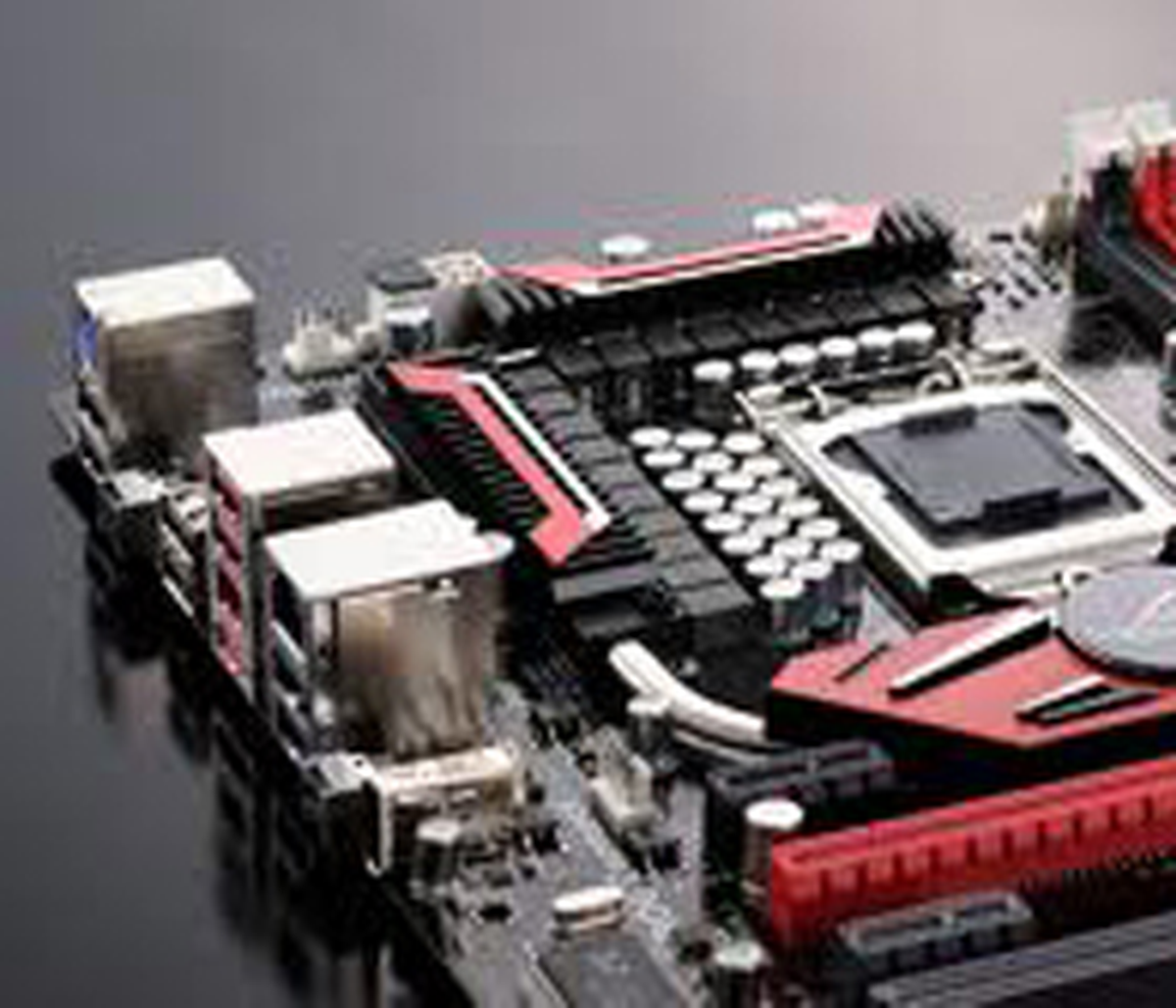 Asus\'un Z87 Anakartları Ortaya Çıktı