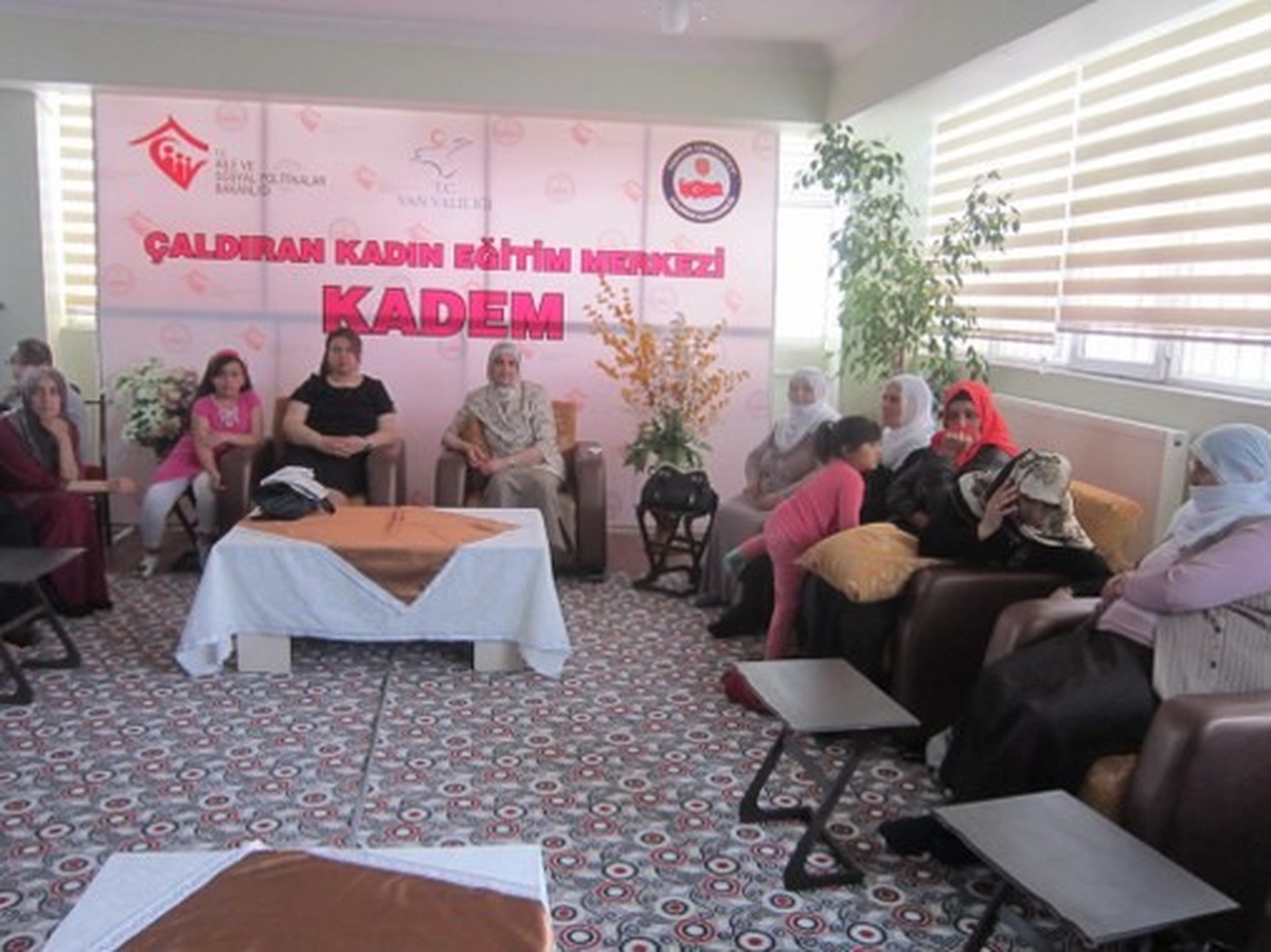 Çaldıran\'da "Anneler Günü" Etkinliği