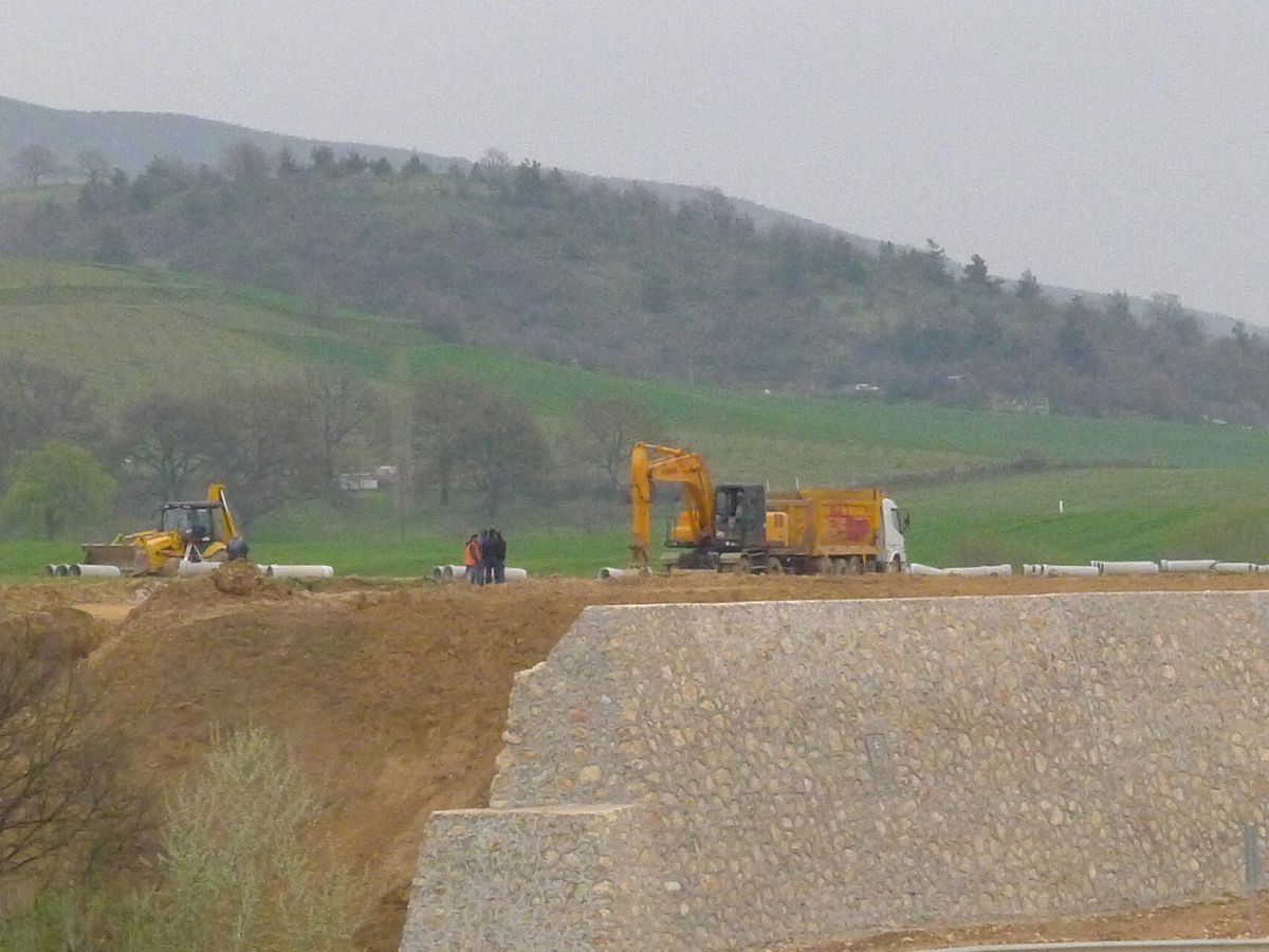 Erdoğanköy Mezarlığı'nda Definler Temmuzda Başlıyor