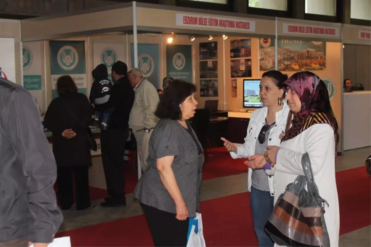 Erzurum Bölge Eğitim ve Araştırma Hastanesi Standına İlgi Büyük Oldu