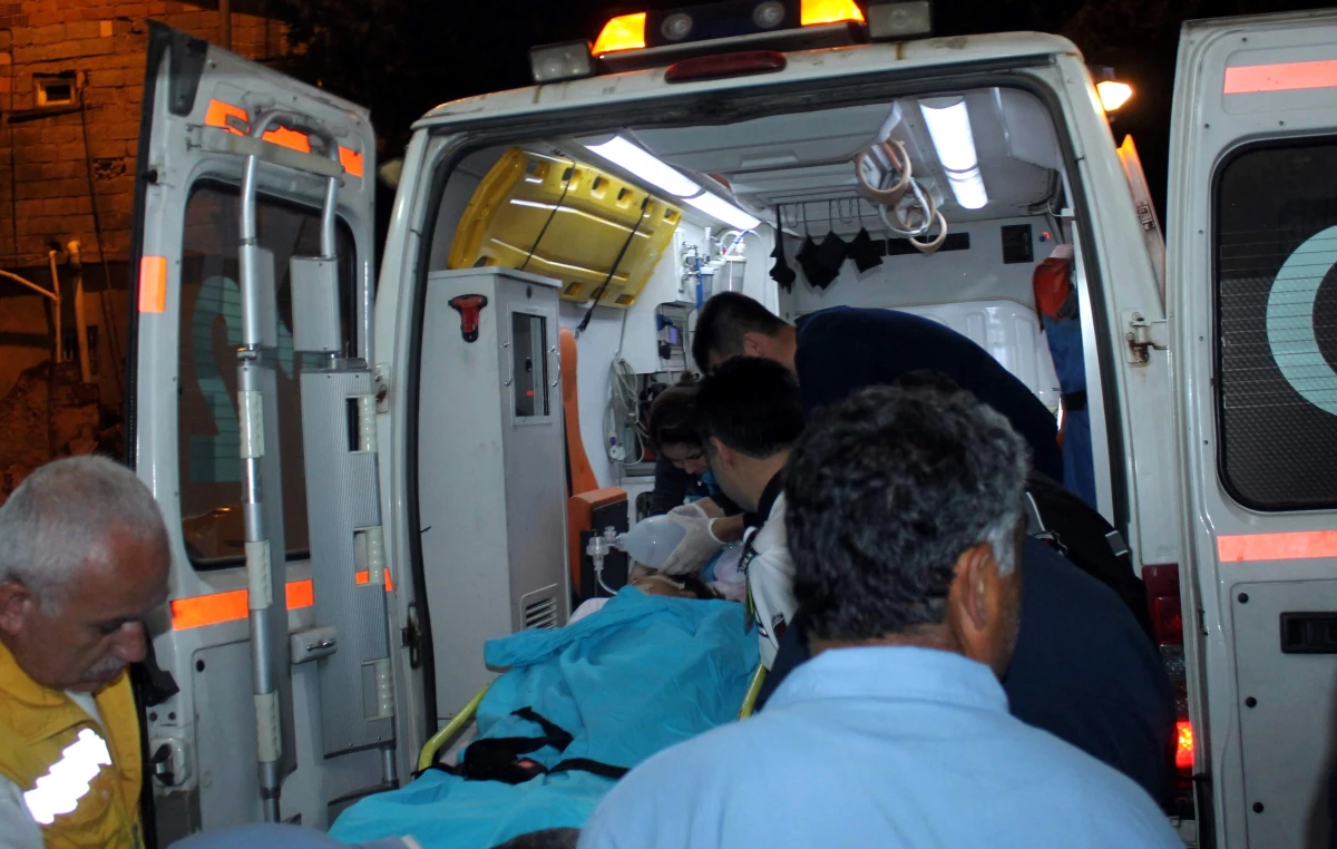 Gaziantep\'te Trafik Kazası: 1 Ölü, 1 Yaralı
