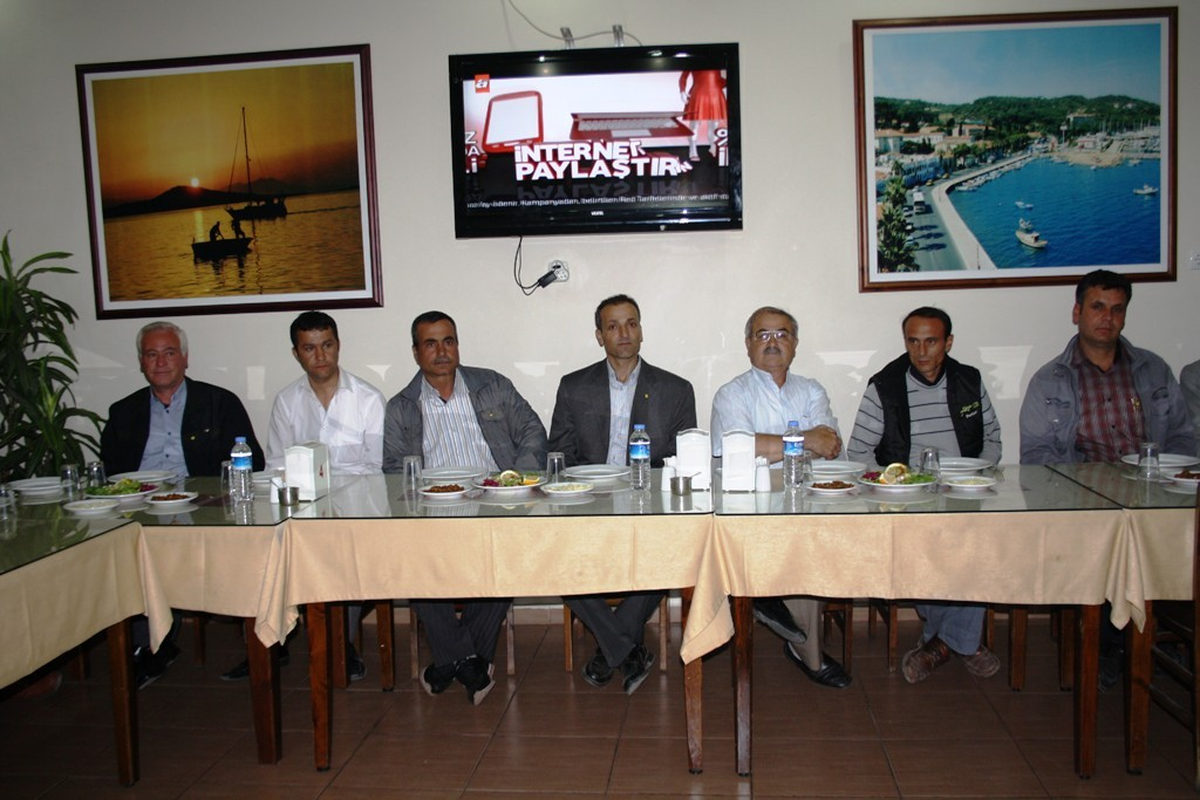 HYP'liler Ayvalık'ta Düzenlenen Yemekte Buluştu