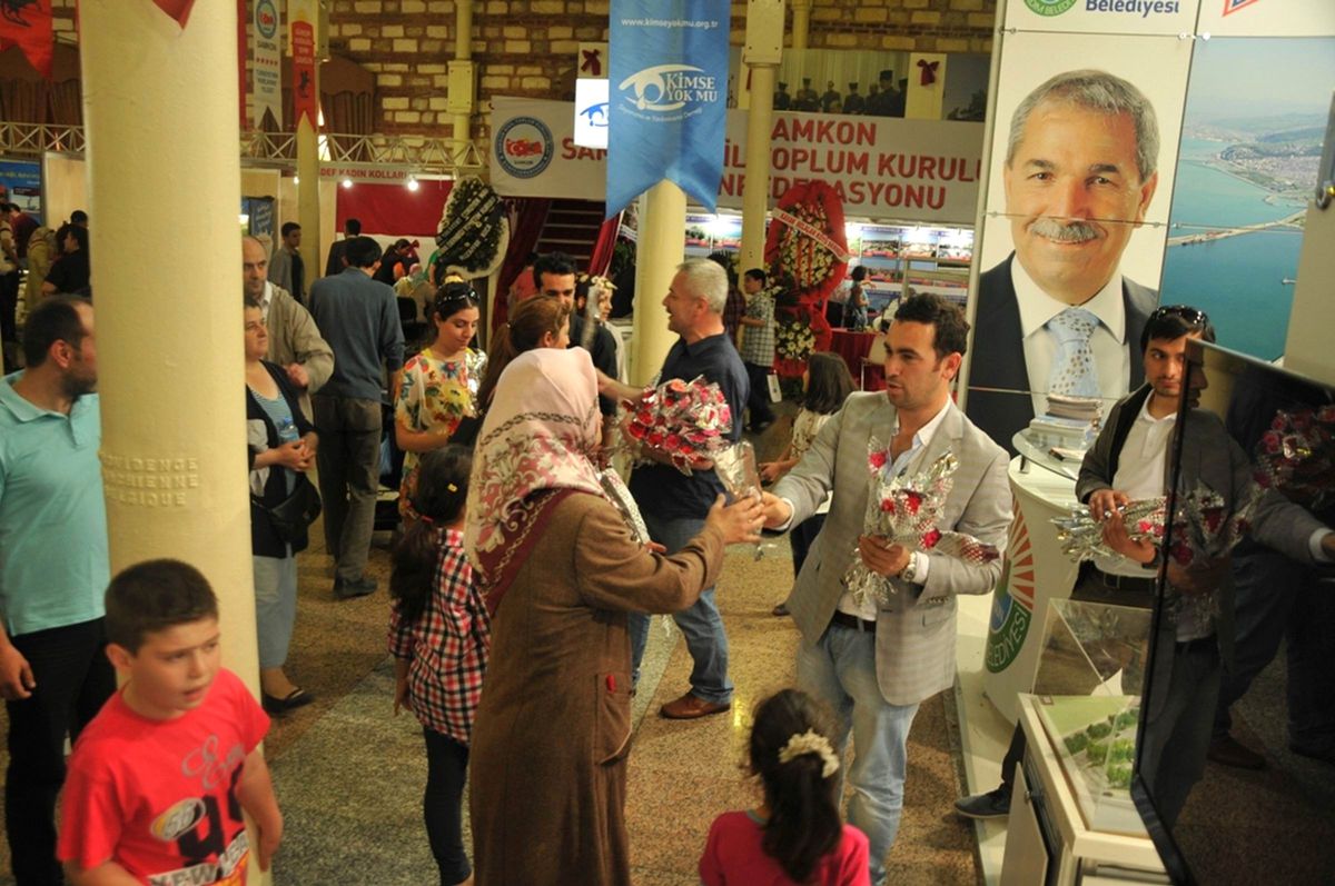 İlkadım, Tanıtım Günlerinde Anneler Gününü Kutladı