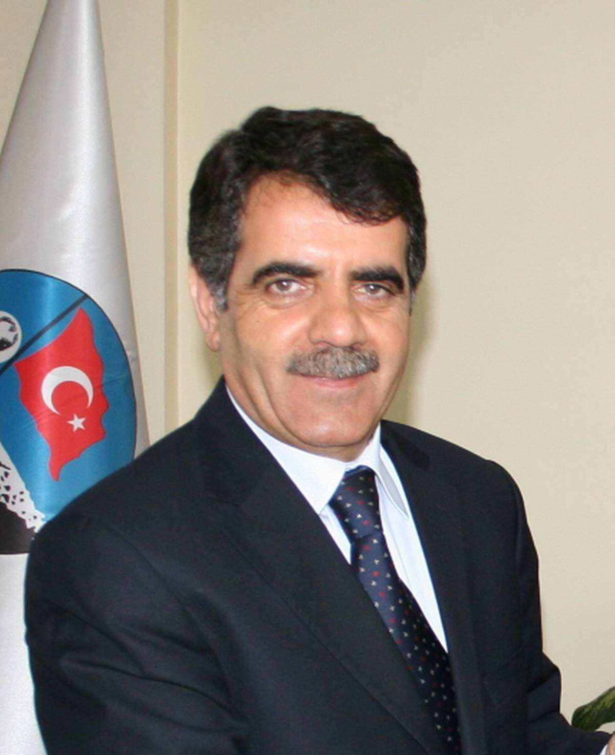 Kars Belediye Başkanı Nevzat Bozkuş"Un Anneler Günü Mesajı