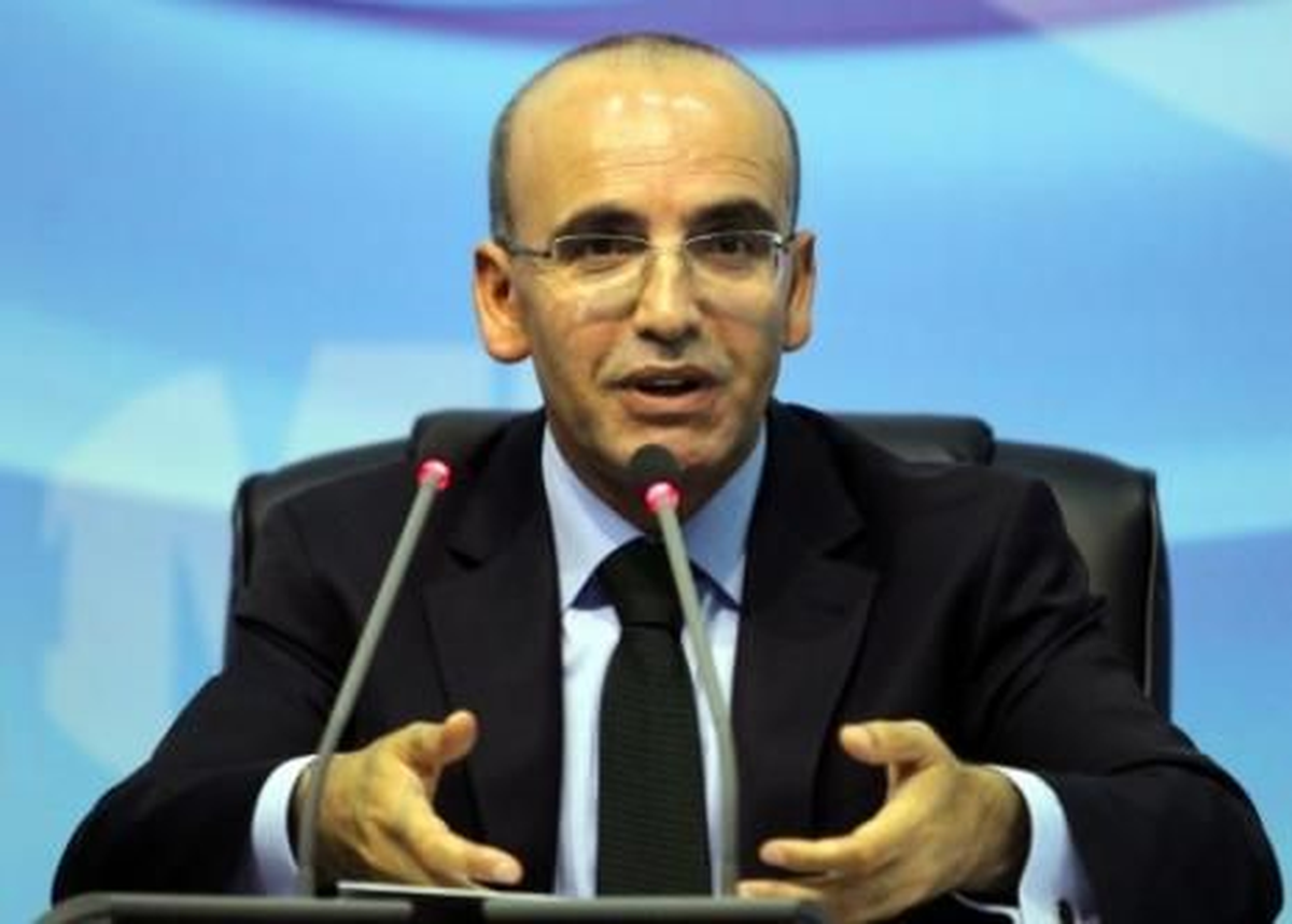 Maliye Bakanı Şimşek Batman\'da."Annelerimiz Üzülmesin, Ağlamasın Diye Elimizden Gelen Çabayı...