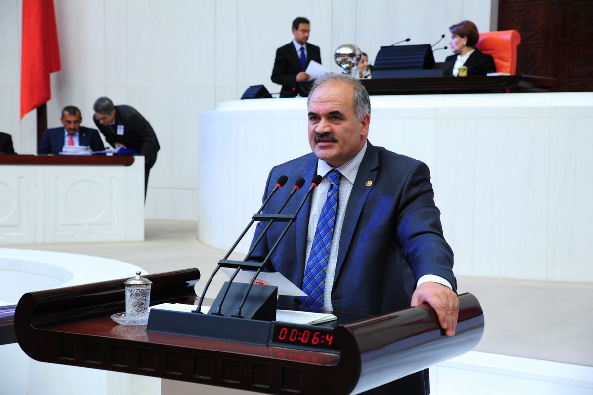 Milletvekili Aksak\'tan Anneler Günü Mesajı