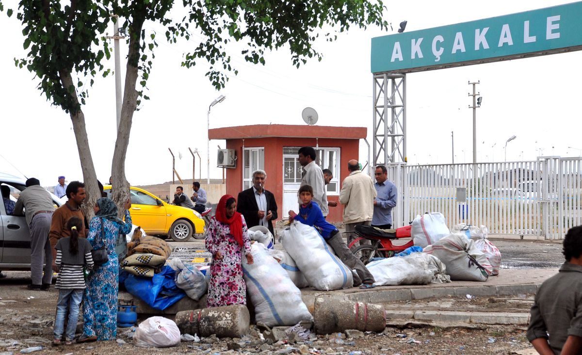 Suriyeliler Sınır Kapısında Mağdur Kaldı