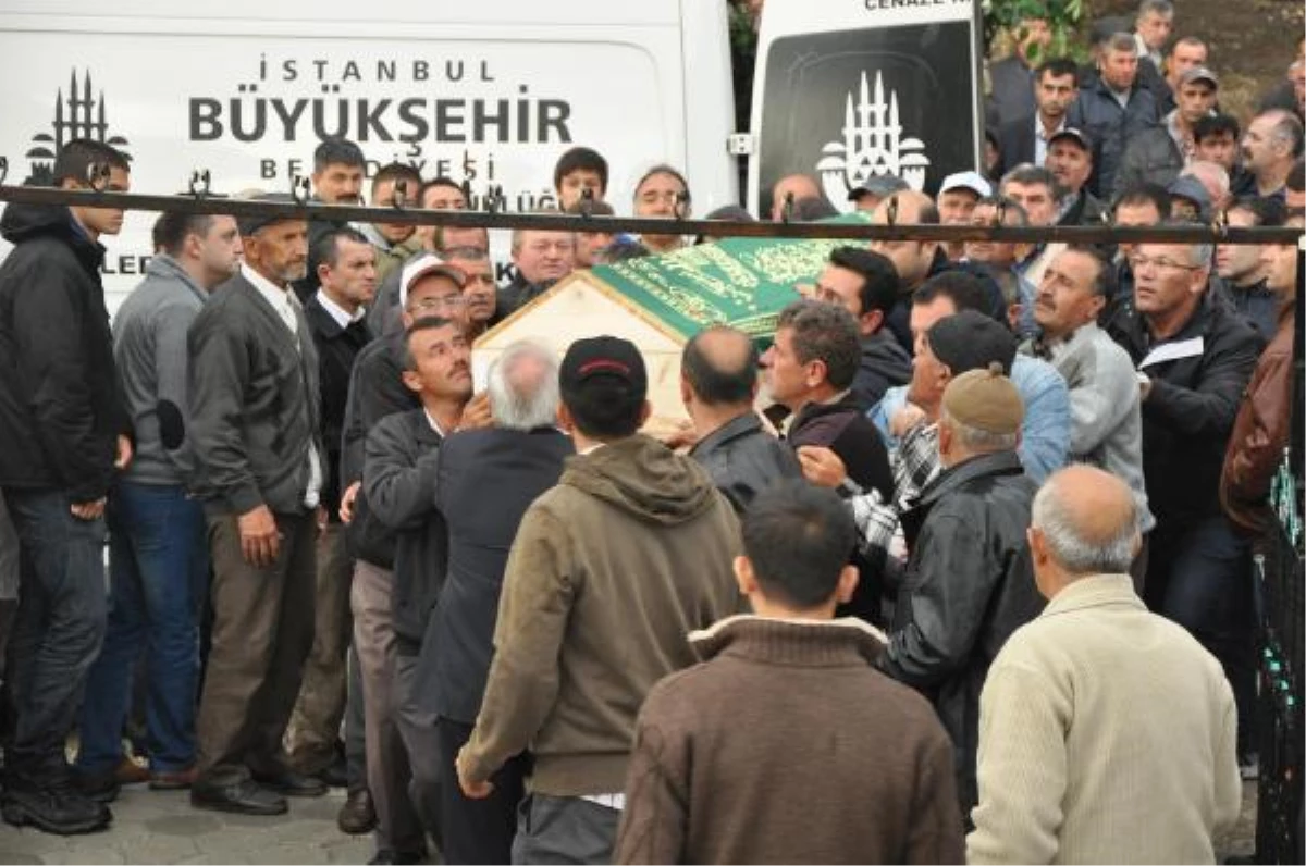 Trafik Kurbanı THY Pilotu Aktaş Eskişehir\'de Toprağa Verildi