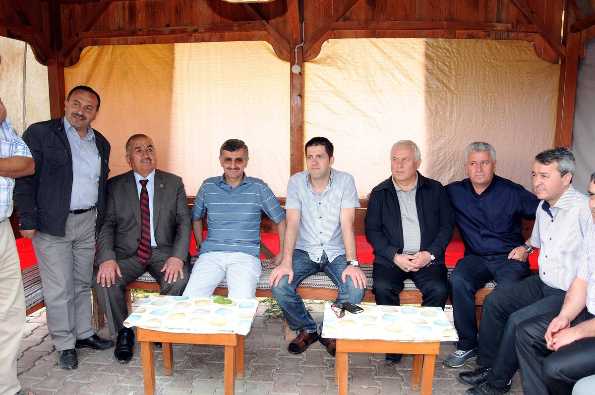 Vali Bektaş, Pınarbaşı\'nı Gezdi