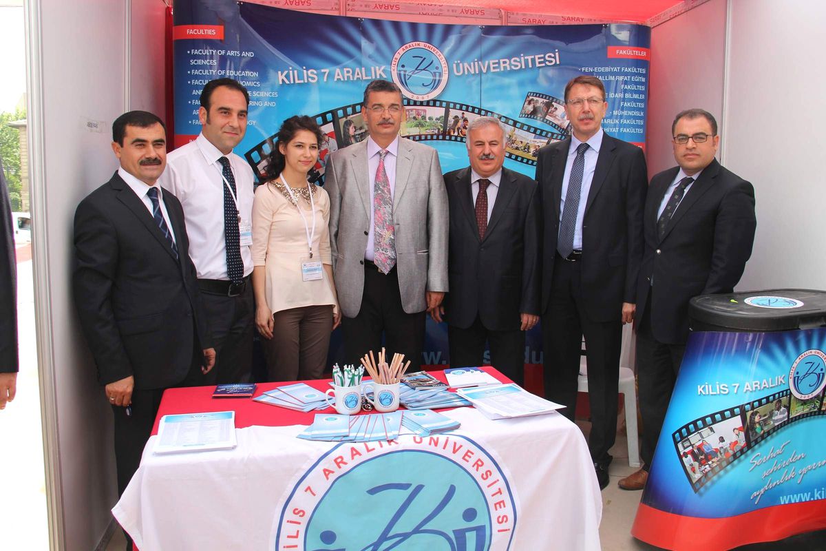 7 Aralık Üniversitesi Şanlıurfa Mesleki Rehberlik Günlerine Katıldı