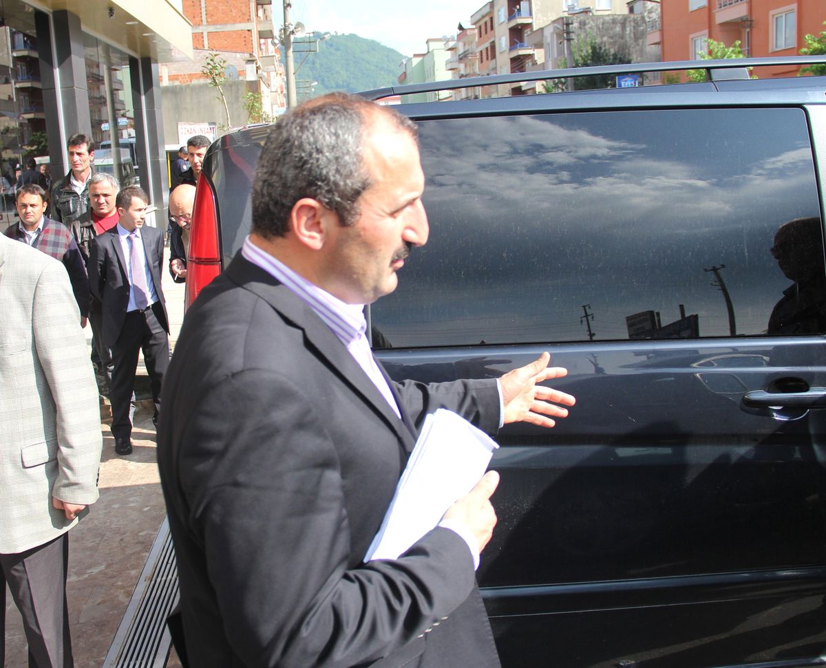 Akil İnsanlar Karadeniz Komisyonu Başkanı Prof.Dr.Yusuf Şevki Hakyemez Giresun Toplantısı\'nı...