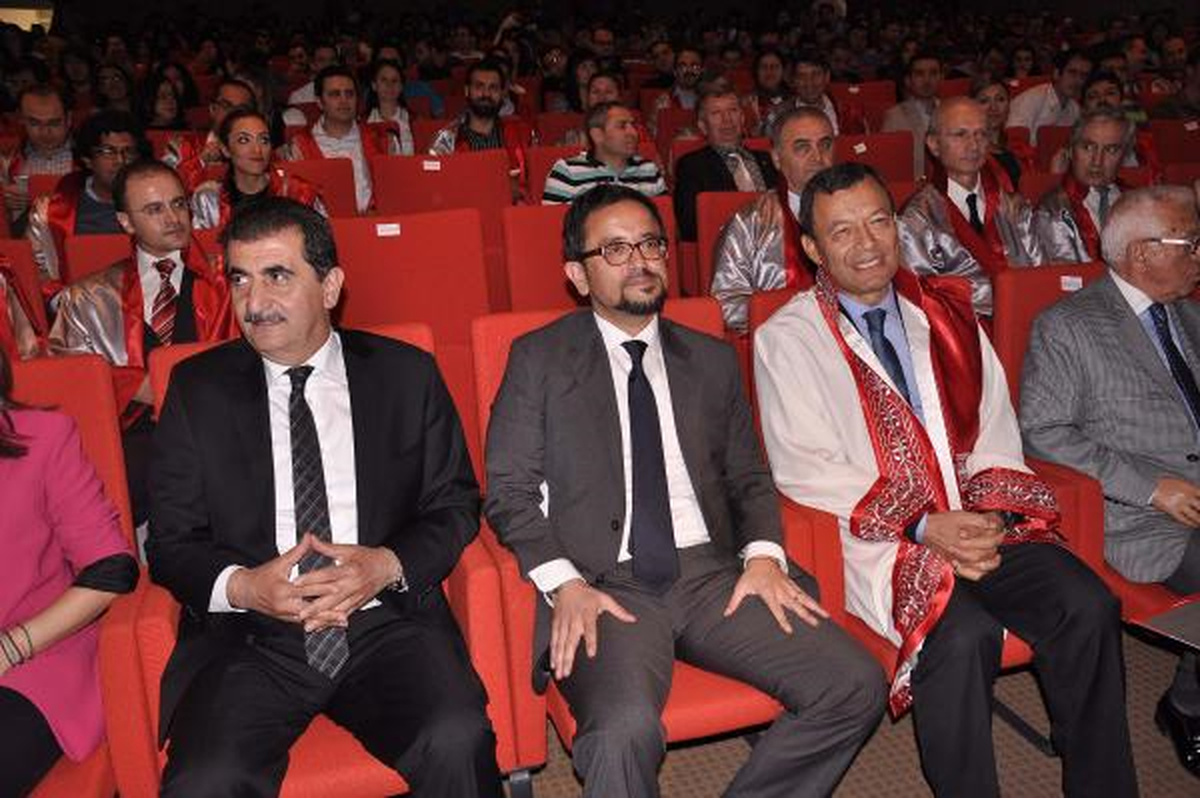 Ali Sabancı'ya, İzmir'de Fahri Doktora