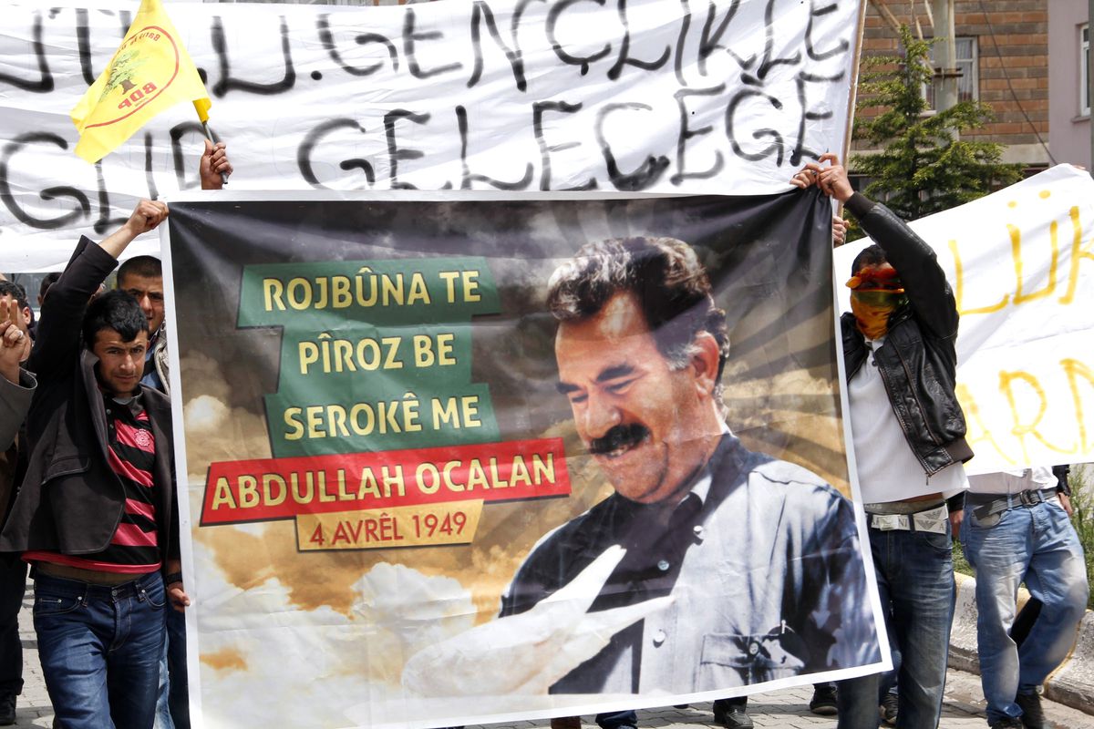 BDP\'li Vekiller Ahlat\'ta Barış Mesajları Verdi