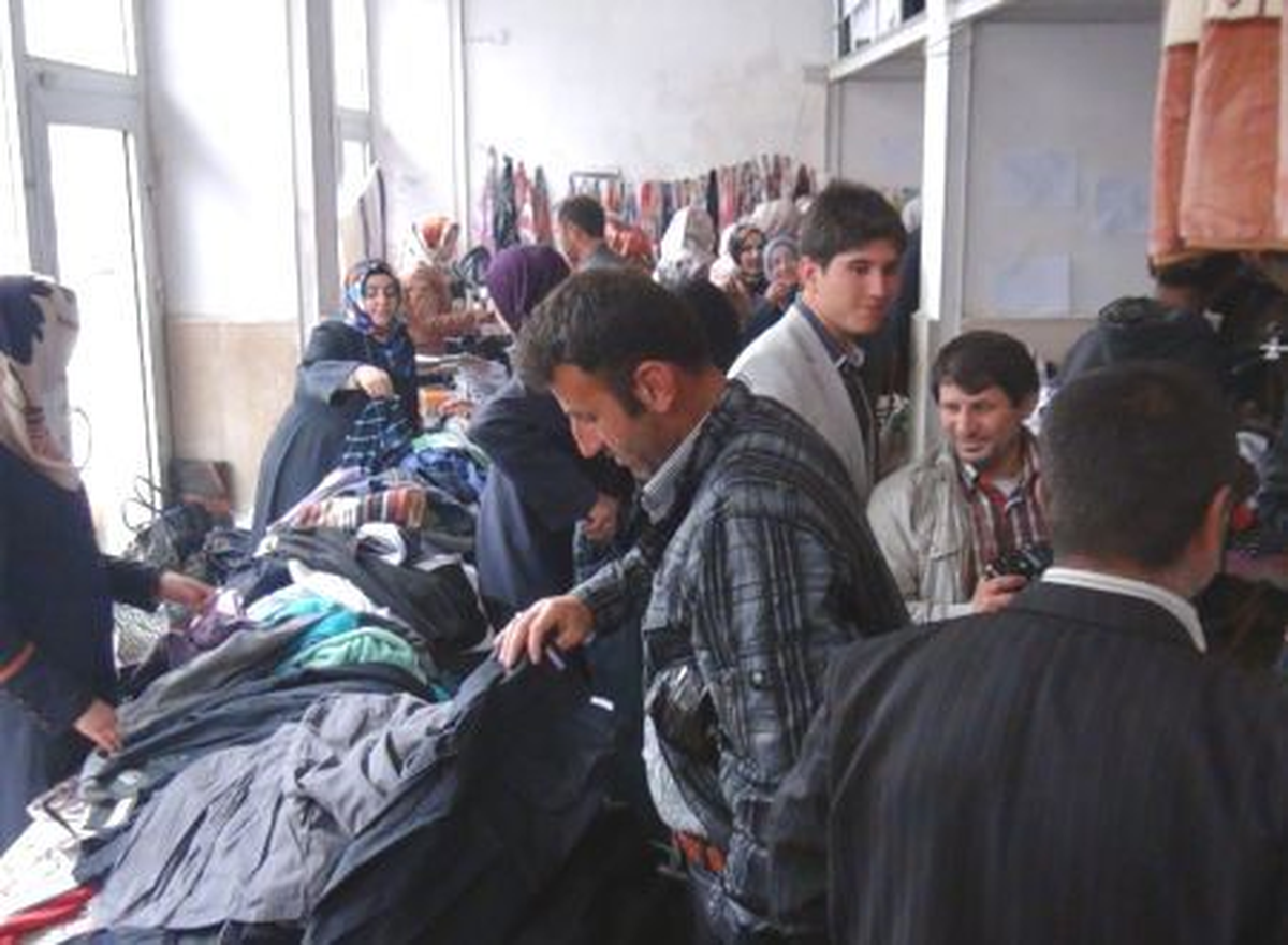 Bitlis\'te Öğrenciler Yararına Kermes