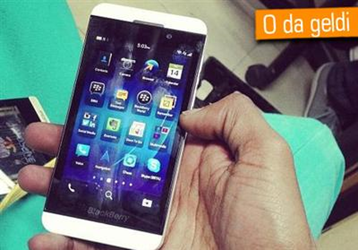 Blackberry Z10, Skype\'a Kavuştu