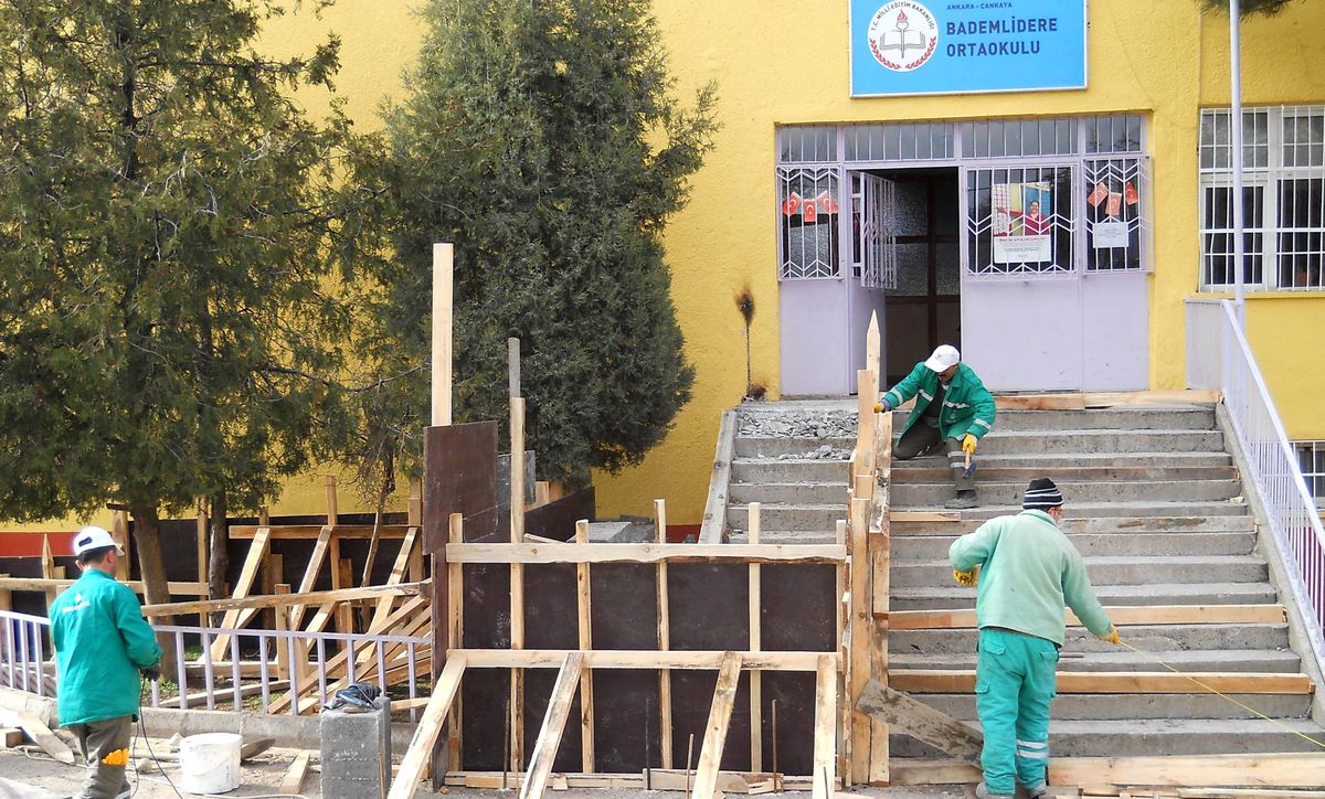 Çankaya Belediyesi Okullardaki Engeli Kaldıracak