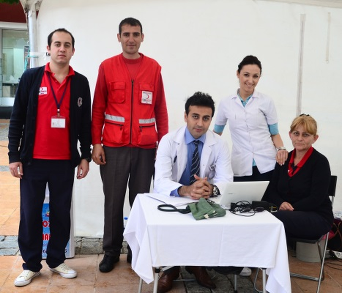 Çeşme\'den Kızılay\'a Beş Gün İçinde 256 Ünite Kan Bağışı